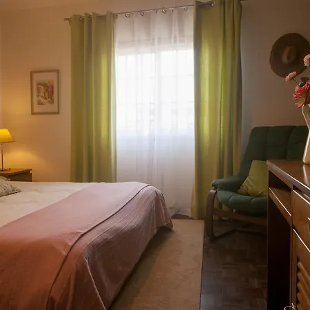 فيلة Riba, Casa Com Piscina *