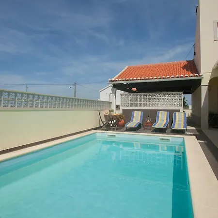 فيلة Riba, Casa Com Piscina *