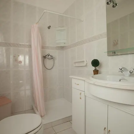 Riba, Casa Com Piscina * ريبامار