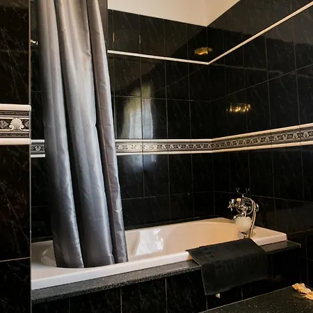 Riba, Casa Com Piscina فيلة ريبامار